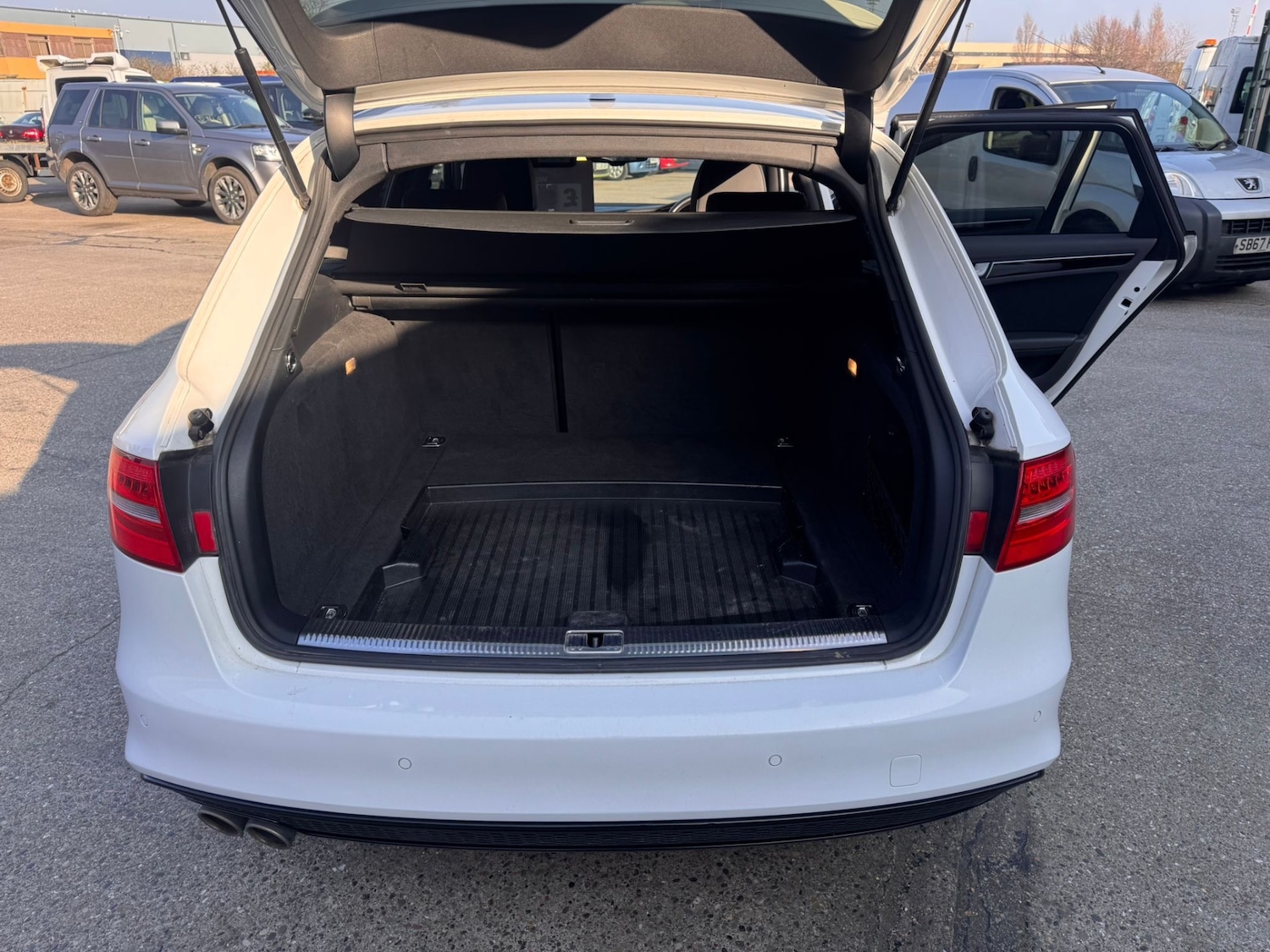 Used Audi A4 2015 for sale - 77762631: Photo 15