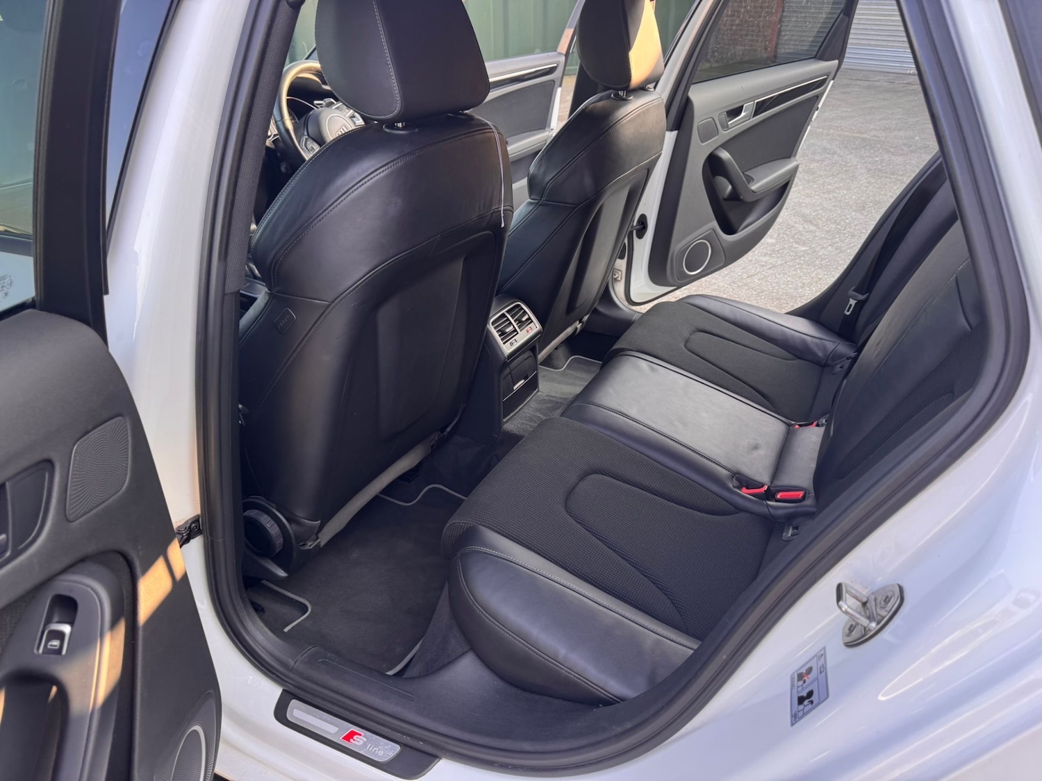 Used Audi A4 2015 for sale - 77762631: Photo 16