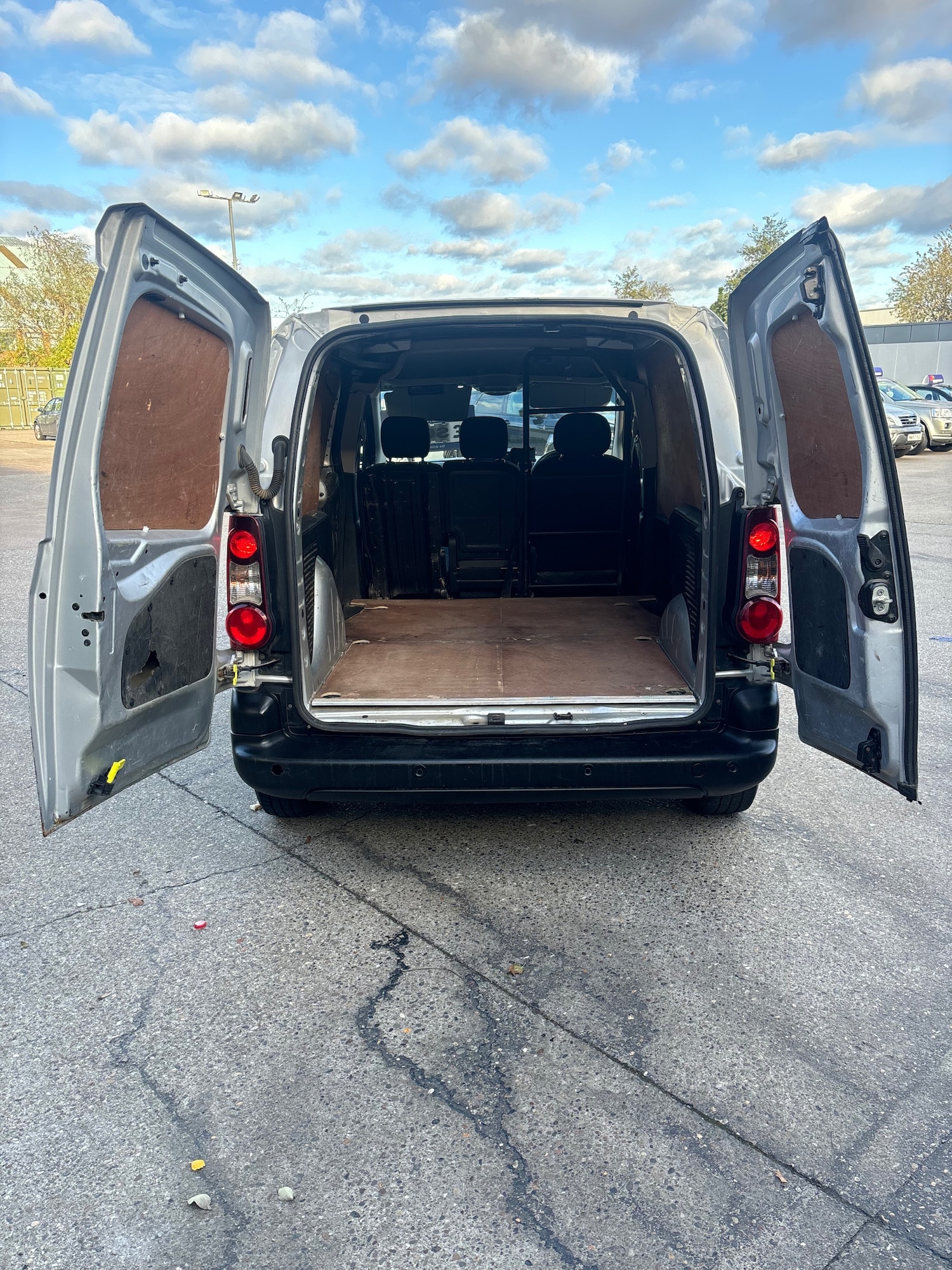 Used Citroen Berlingo 2018 for sale - 76402373: Photo 11