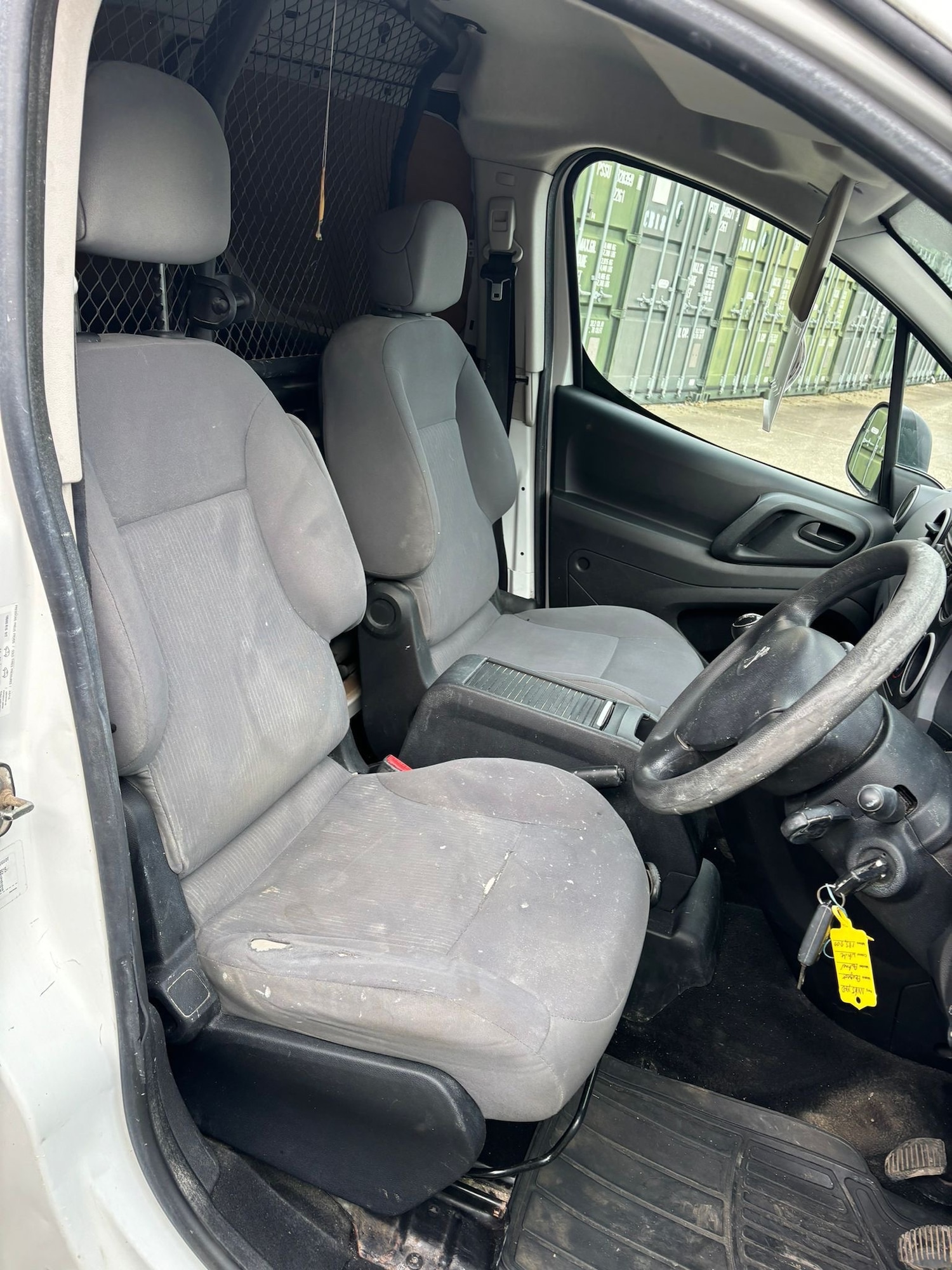 Used Peugeot Partner 2016 for sale - 77605550: Photo 8