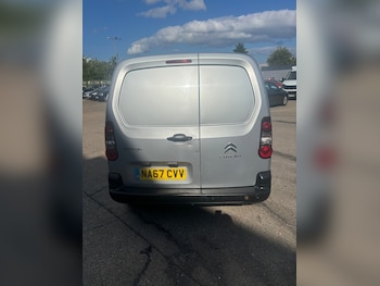 Used Citroen Berlingo 2017 for sale - 75523666: Photo