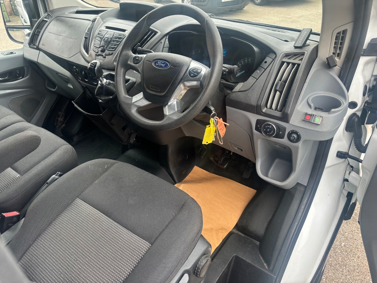 Used Ford Transit 2019 for sale - 77988099: Photo 11