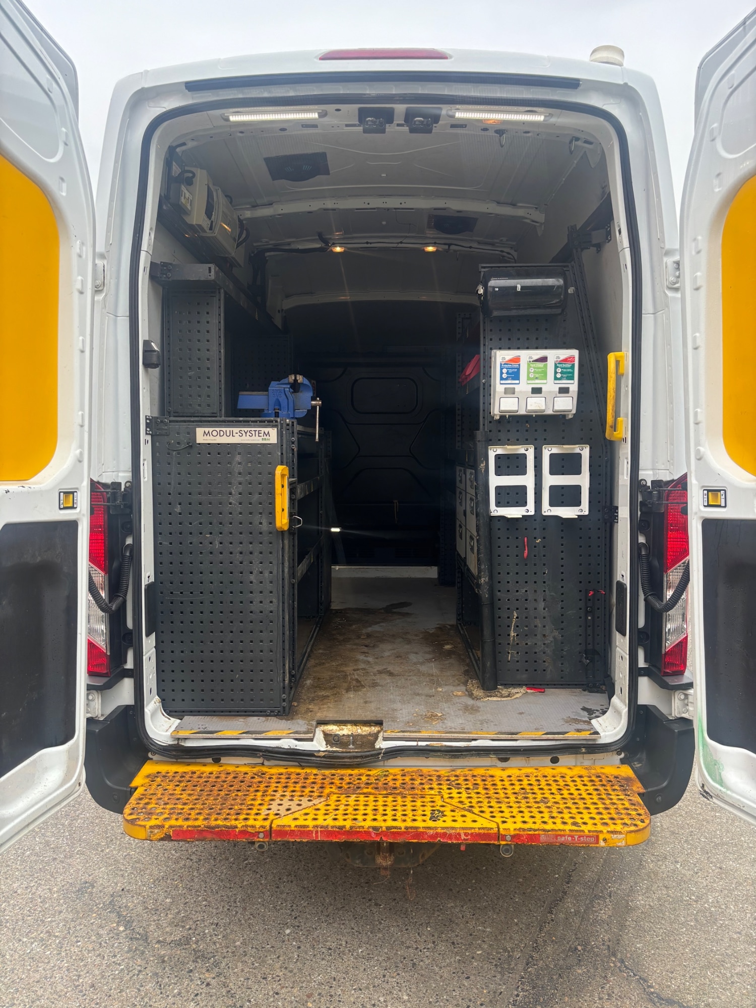 Used Ford Transit 2019 for sale - 77988099: Photo 14