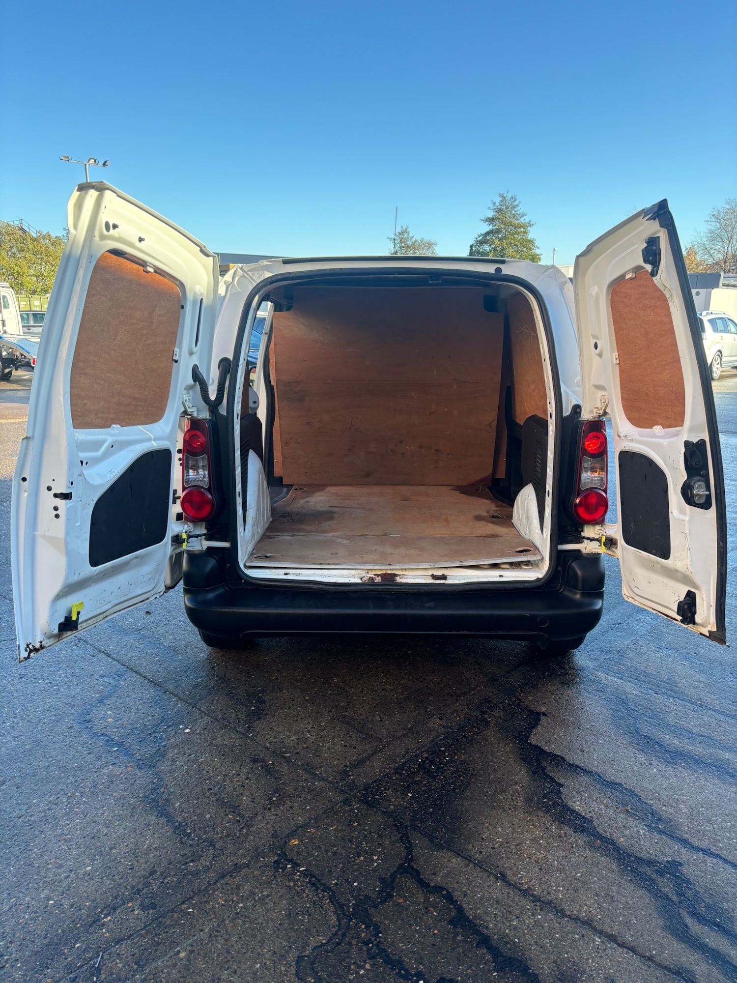 Used Citroen Berlingo 2017 for sale - 76560151: Photo 14