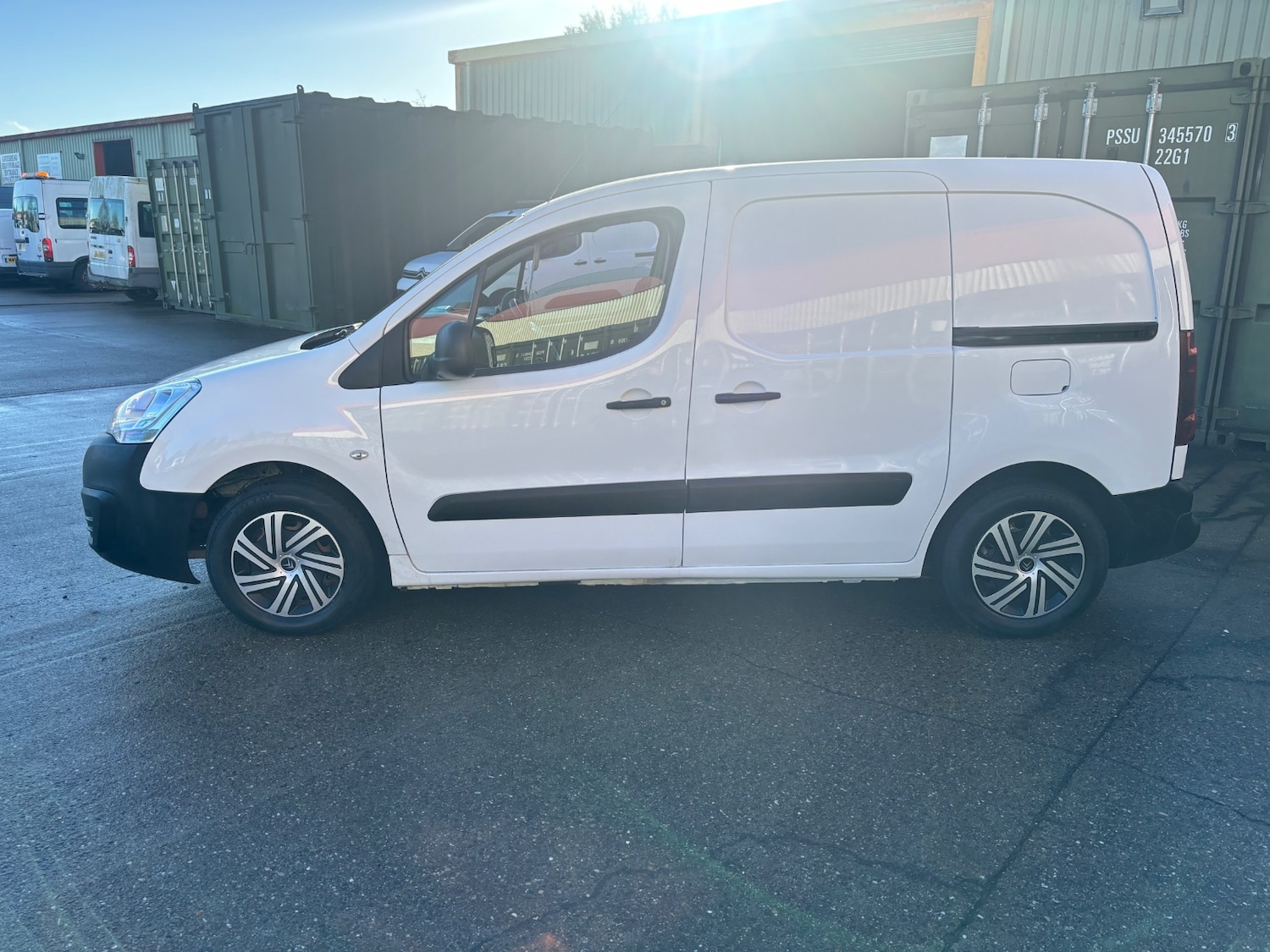 Used Citroen Berlingo 2017 for sale - 76560151: Photo 6
