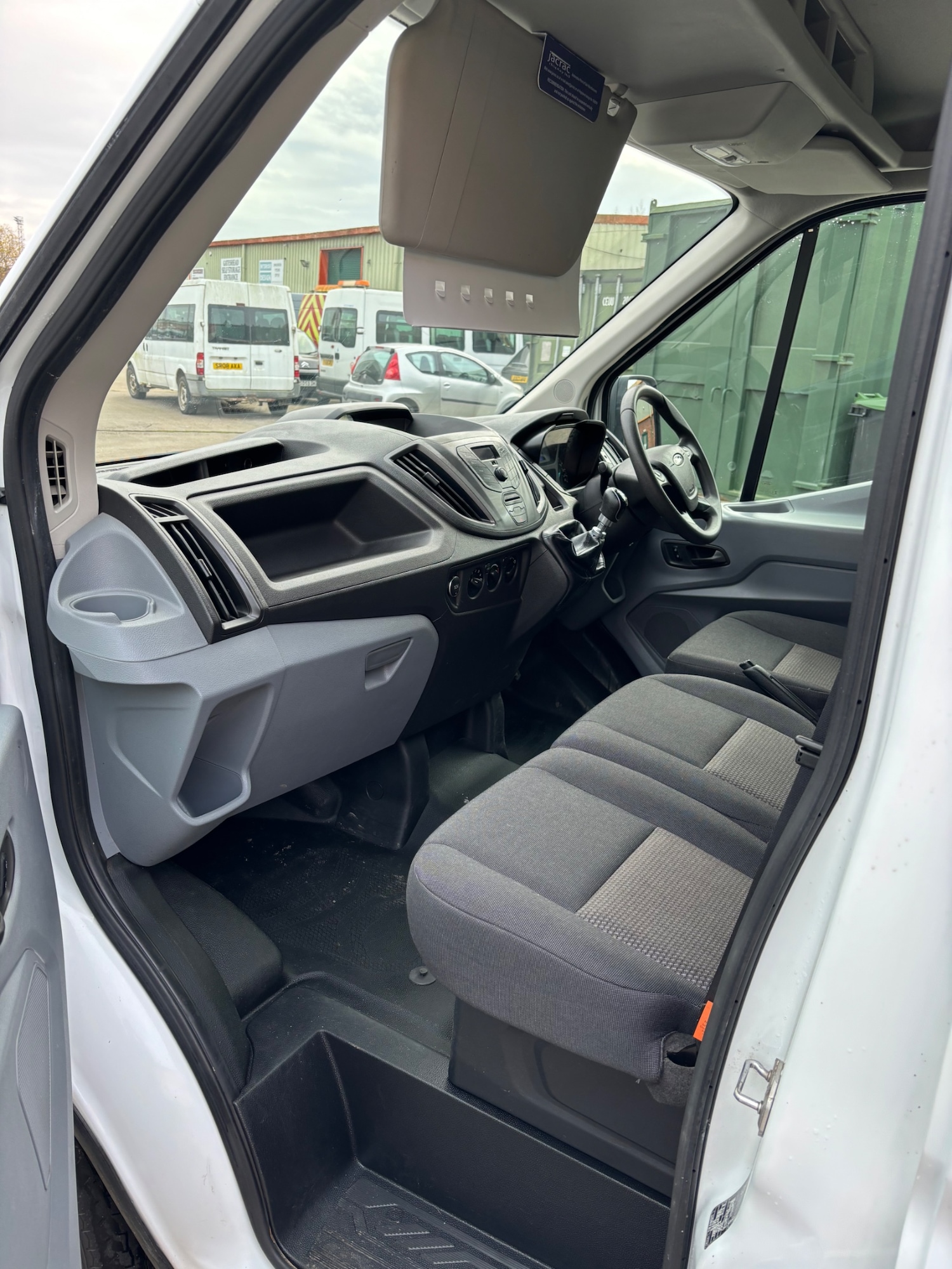 Used Ford Transit 2018 for sale - 72917496: Photo 21