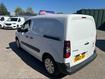 Used Citroen Berlingo 2017 for sale - 76253770: Photo 4