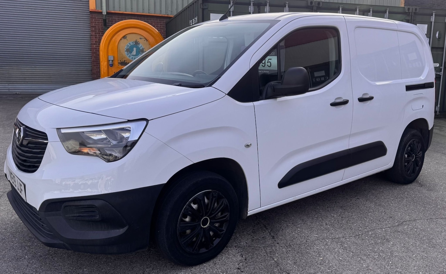 Used Vauxhall Combo 2019 for sale - 77968850: Photo 7