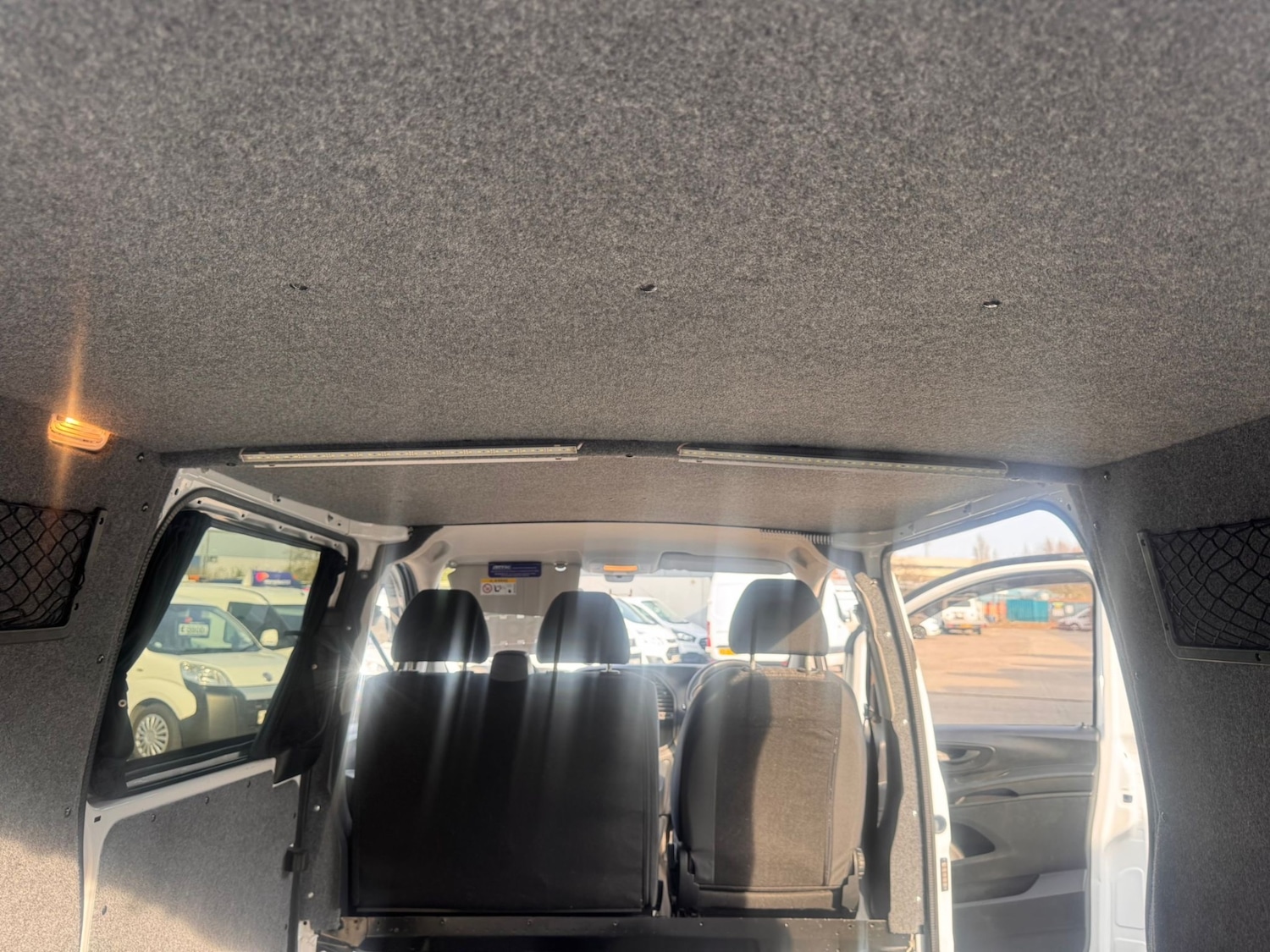 Used Mercedes-Benz Vito 2018 for sale - 77977199: Photo 19