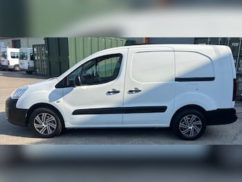 Used Peugeot Partner 2017 for sale - 79219509: Photo