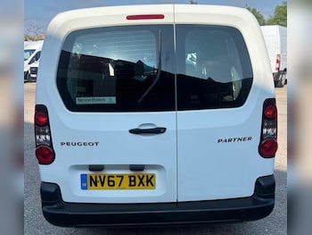 Used Peugeot Partner 2017 for sale - 79219509: Photo
