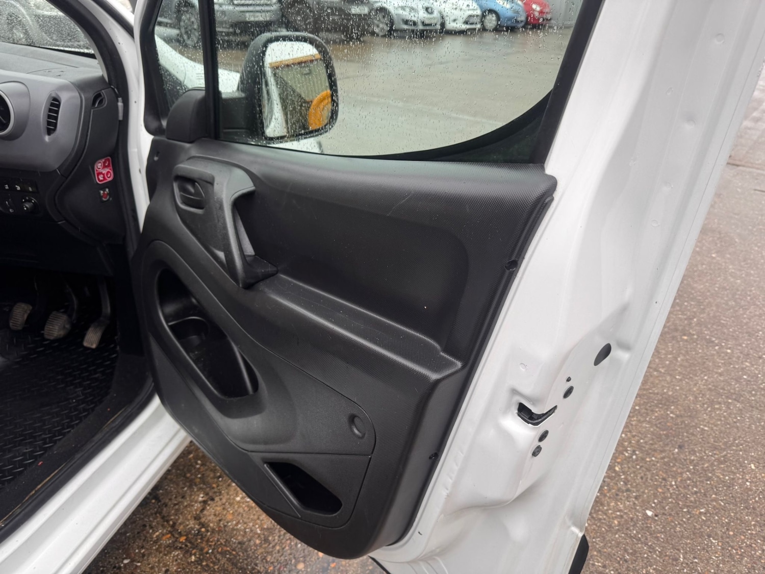 Used Citroen Berlingo 2017 for sale - 77889244: Photo 13