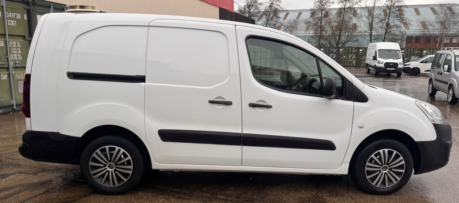 Used Citroen Berlingo 2017 for sale - 77889244: Photo 2