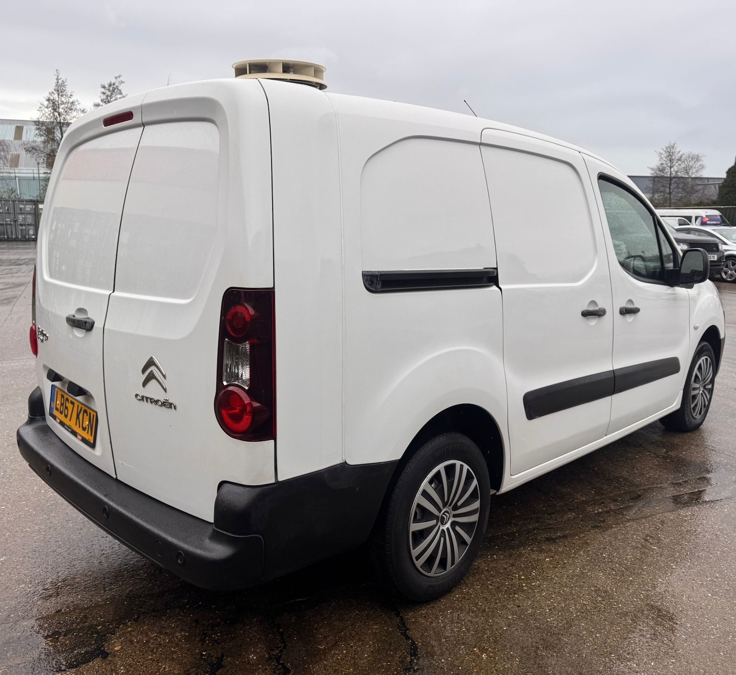 Used Citroen Berlingo 2017 for sale - 77889244: Photo 3