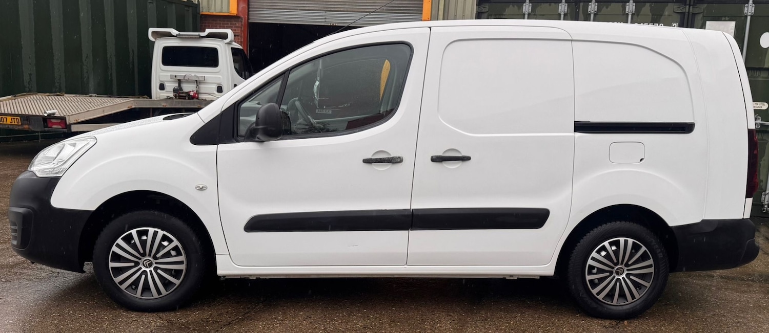 Used Citroen Berlingo 2017 for sale - 77889244: Photo 6