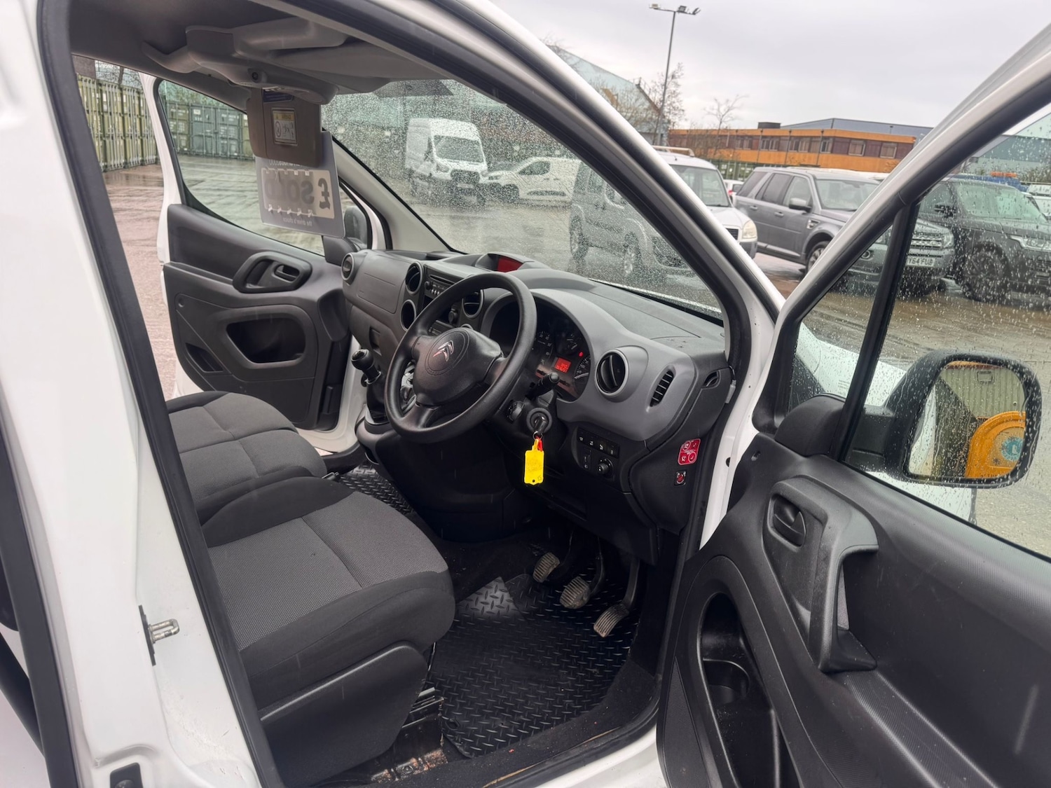 Used Citroen Berlingo 2017 for sale - 77889244: Photo 9