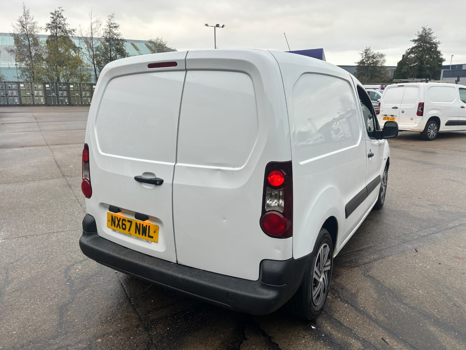 Used Citroen Berlingo 2017 for sale - 76690726: Photo 3
