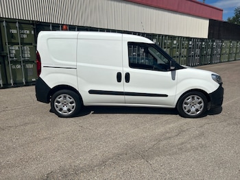 Used Fiat Doblo 2018 for sale - 79468953: Photo