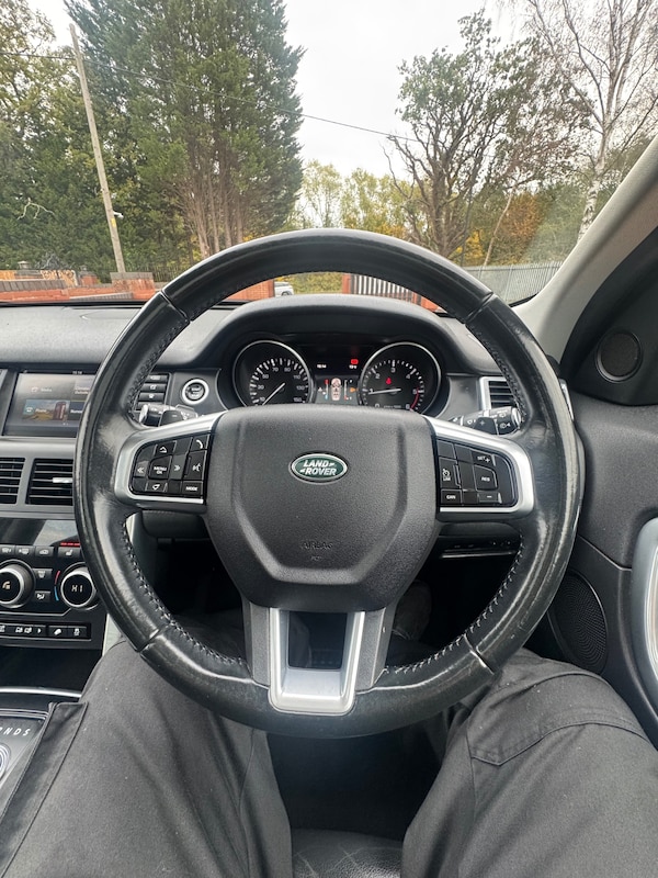 Used Land Rover Discovery Sport 2016 for sale - 76311108: Photo 12