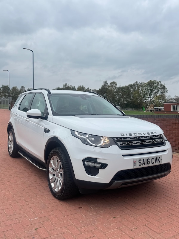 Used Land Rover Discovery Sport 2016 for sale - 76311108: Photo 3