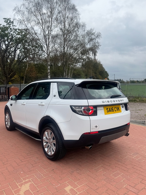 Used Land Rover Discovery Sport 2016 for sale - 76311108: Photo 6