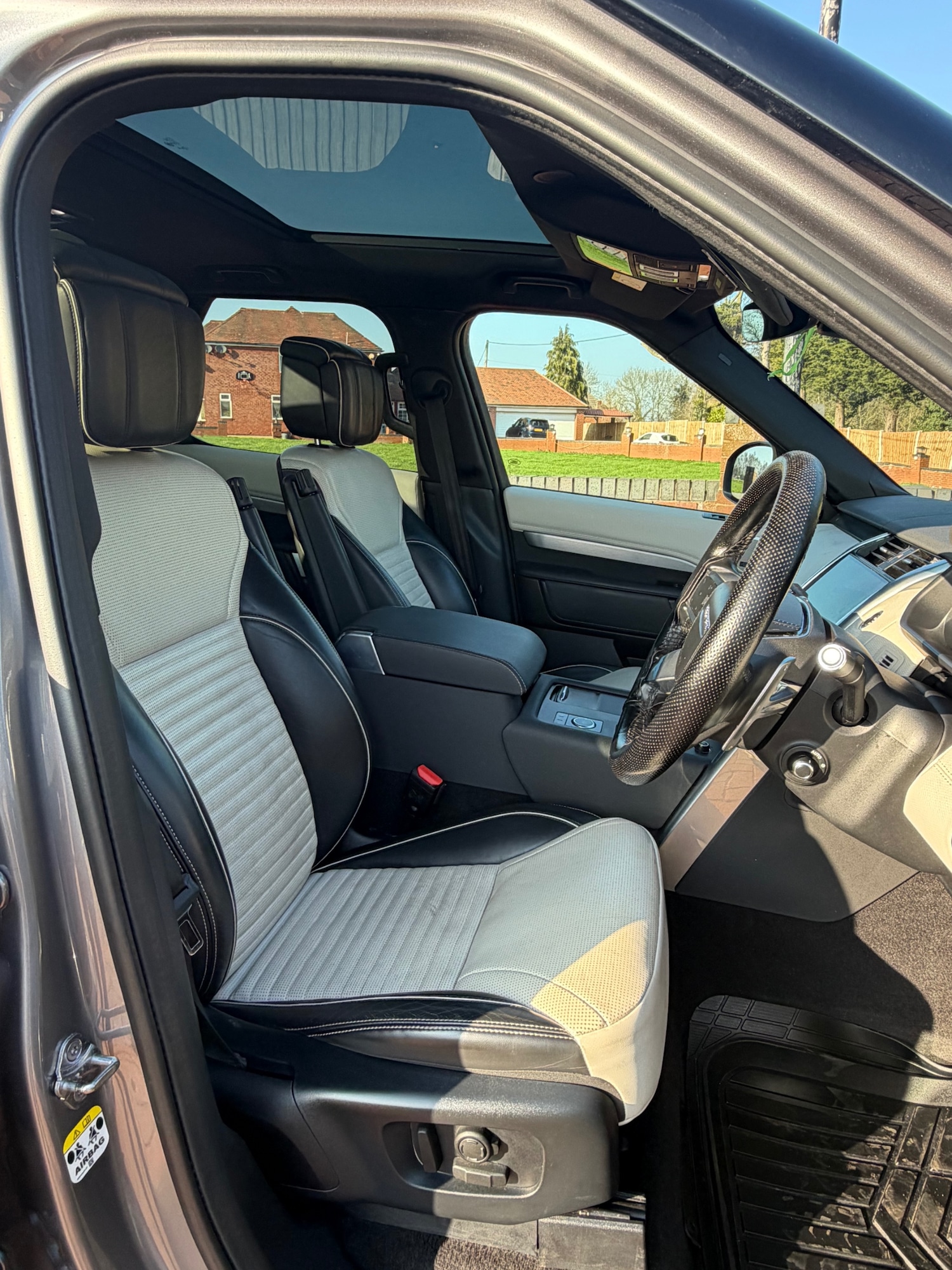 Used Land Rover Discovery 2021 for sale - 77750085: Photo 8