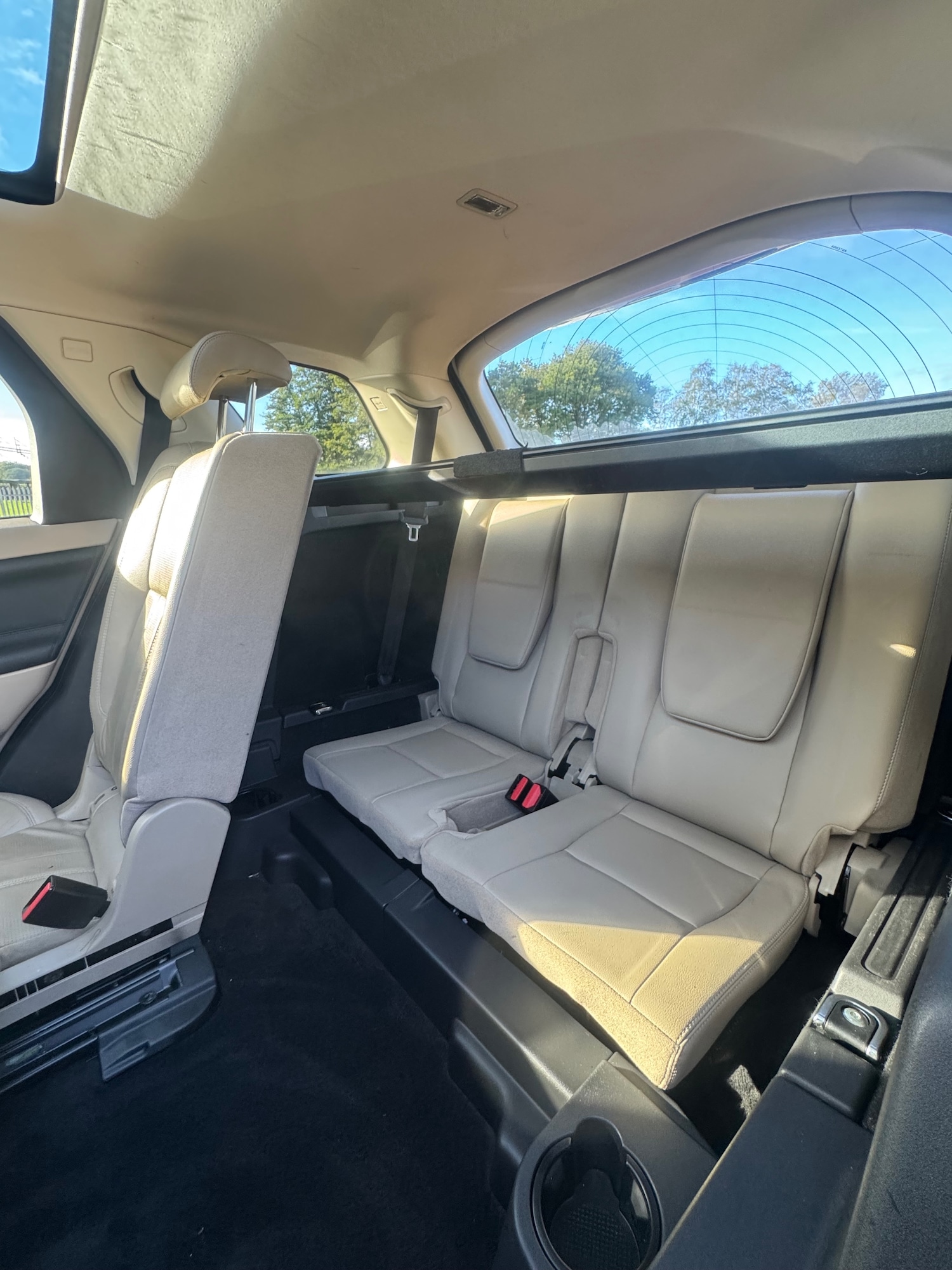 Used Land Rover Discovery Sport 2017 for sale - 76334862: Photo 9