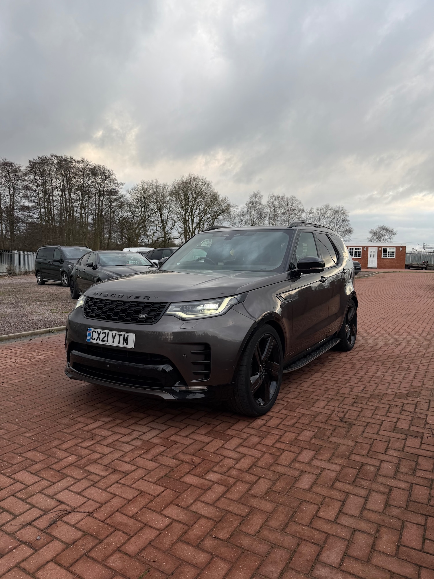 Used Land Rover Discovery 2021 for sale - 77494932: Photo 3