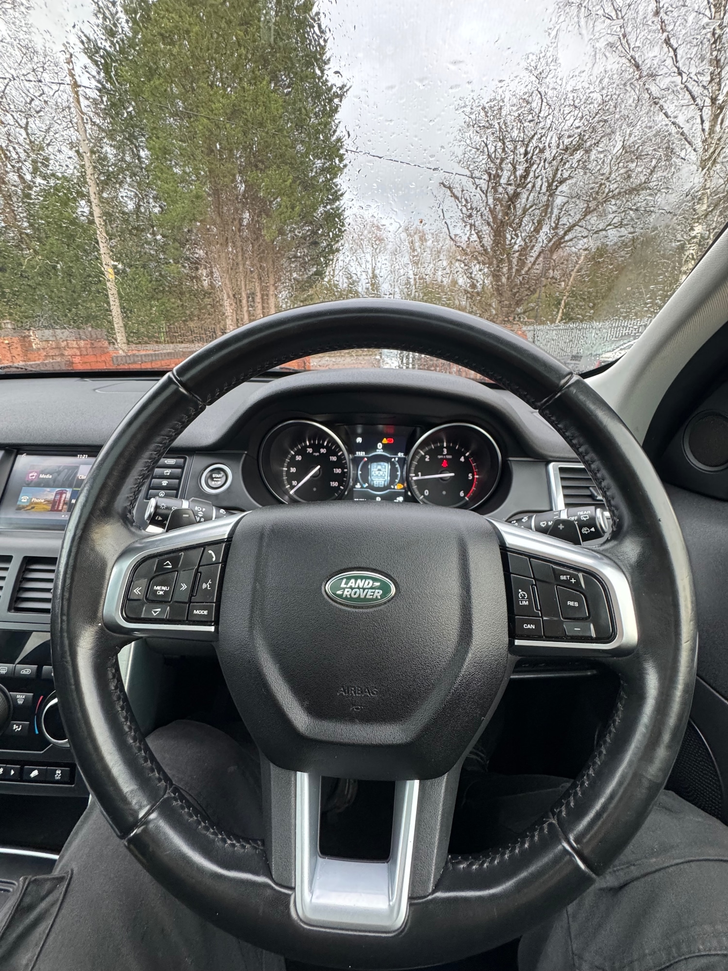 Used Land Rover Discovery Sport 2019 for sale - 77303263: Photo 12