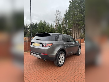 Used Land Rover Discovery Sport 2019 for sale - 77303263: Photo