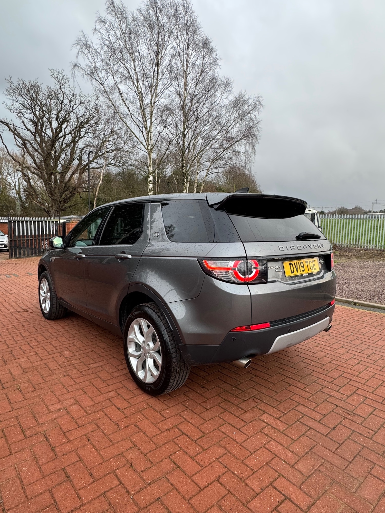 Used Land Rover Discovery Sport 2019 for sale - 77303263: Photo 6