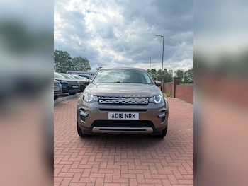 Used Land Rover Discovery Sport 2016 for sale - 78508779: Photo