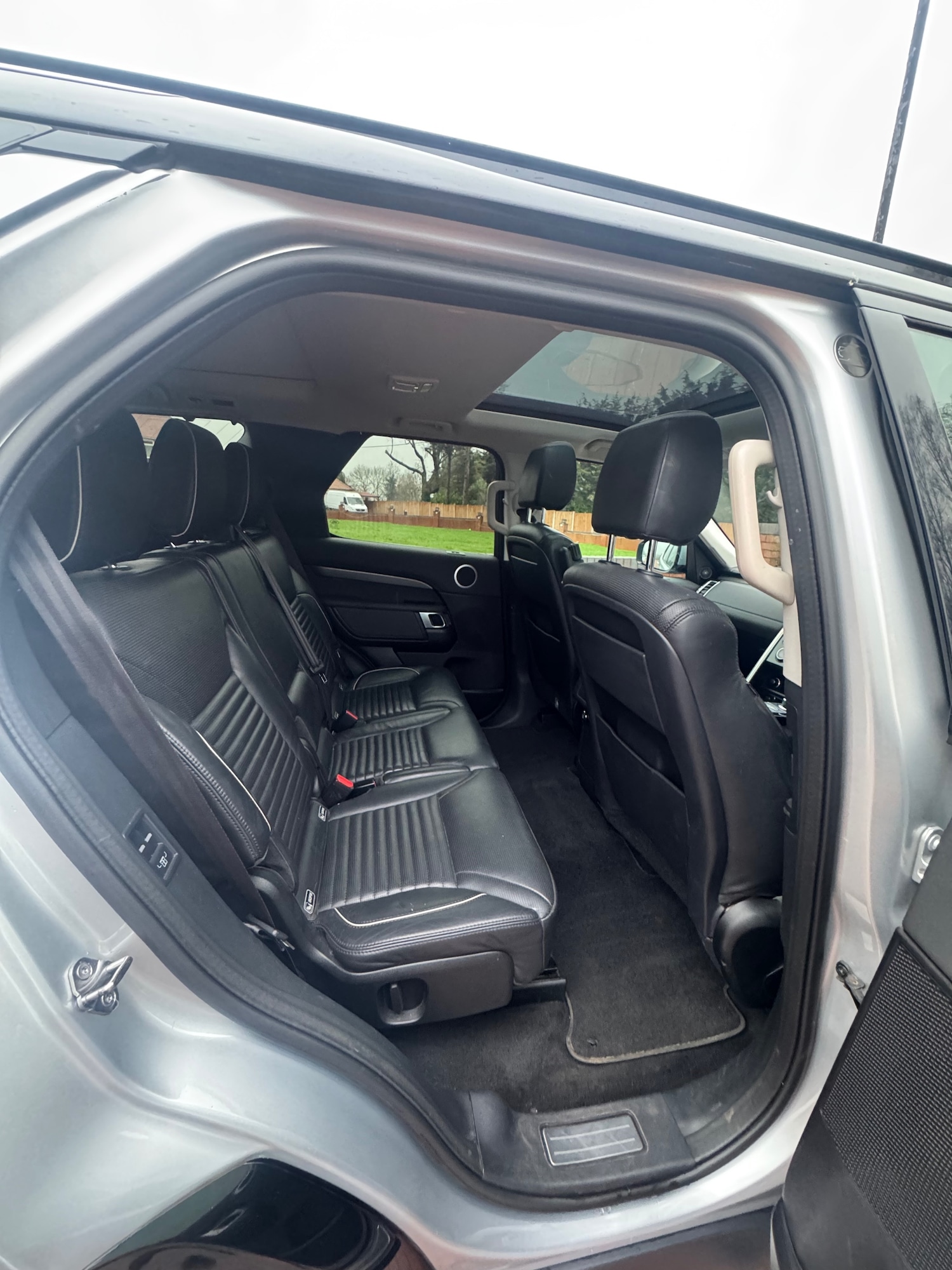 Used Land Rover Discovery 2019 for sale - 77247865: Photo 12