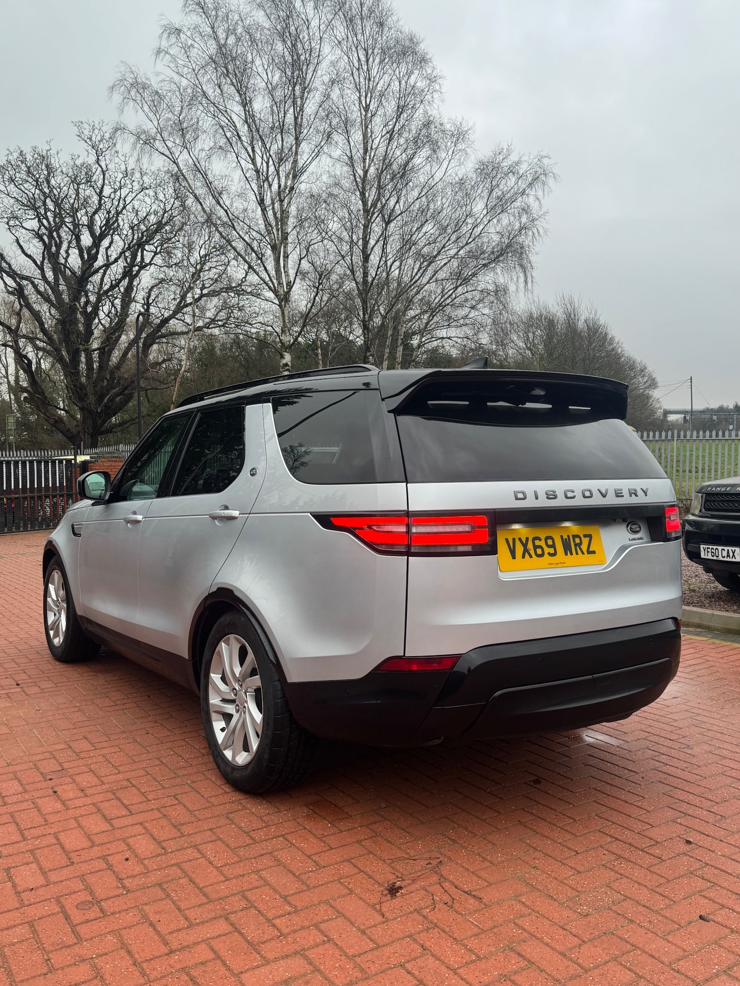 Used Land Rover Discovery 2019 for sale - 77247865: Photo 8