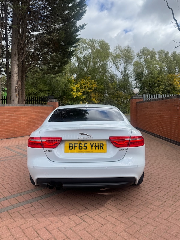 Used Jaguar XE 2015 for sale - 76177218: Photo 6