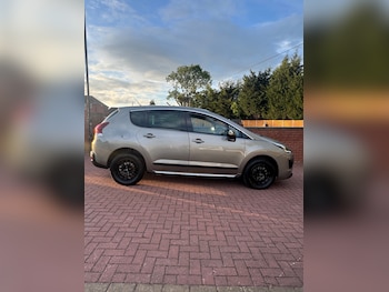 Used Peugeot 3008 2017 for sale - 75704418: Photo