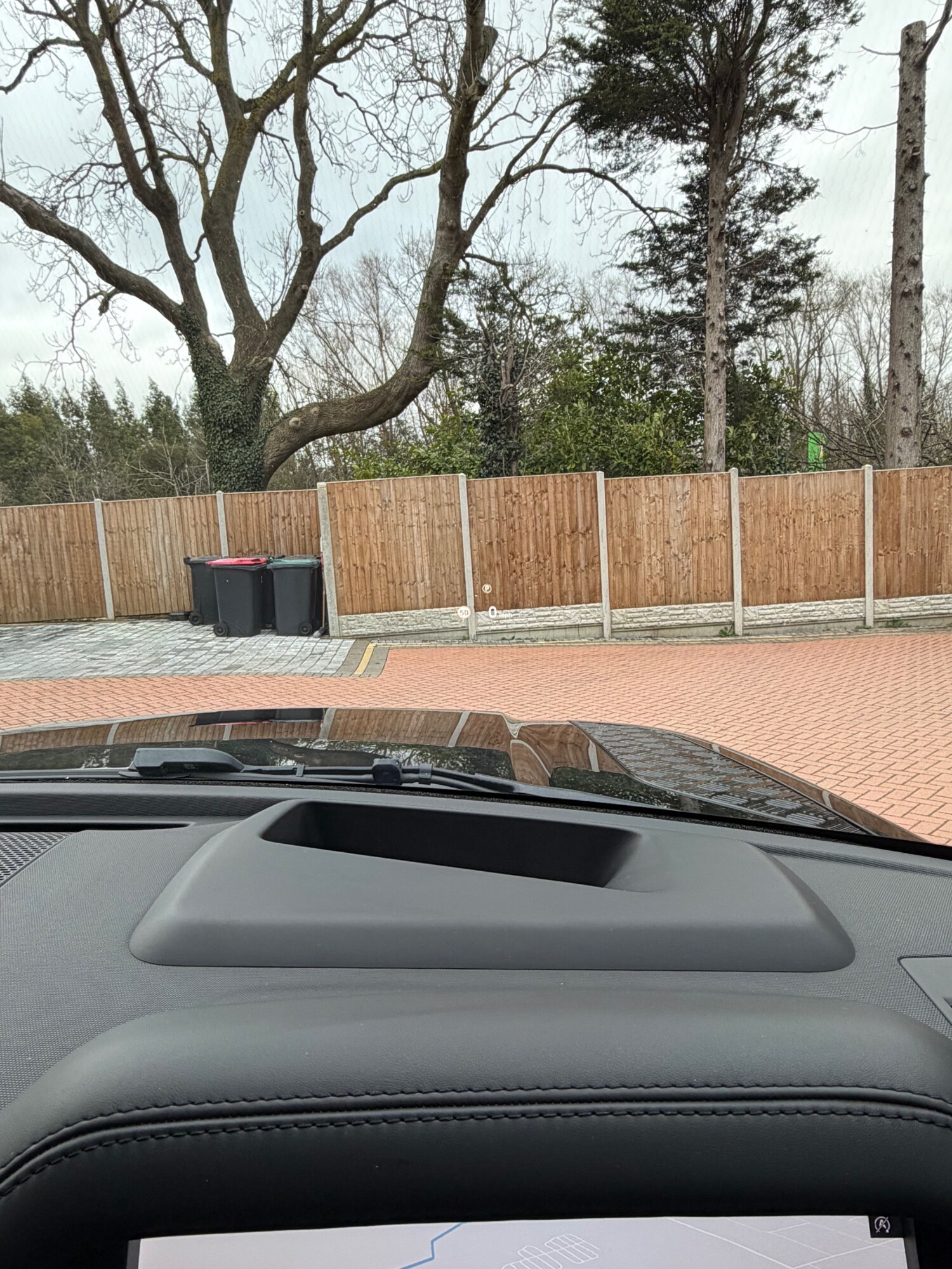 Used Land Rover Defender 2023 for sale - 77707795: Photo 19