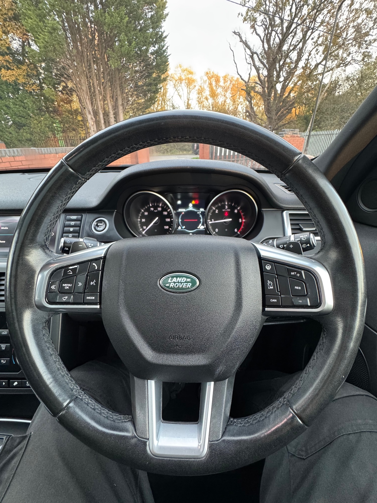 Used Land Rover Discovery Sport 2018 for sale - 76518093: Photo 14