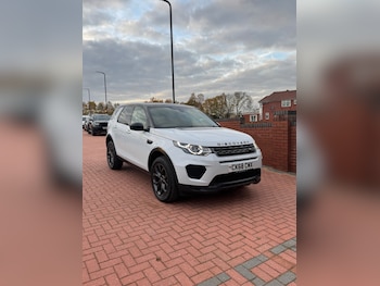 Used Land Rover Discovery Sport 2018 for sale - 76518093: Photo