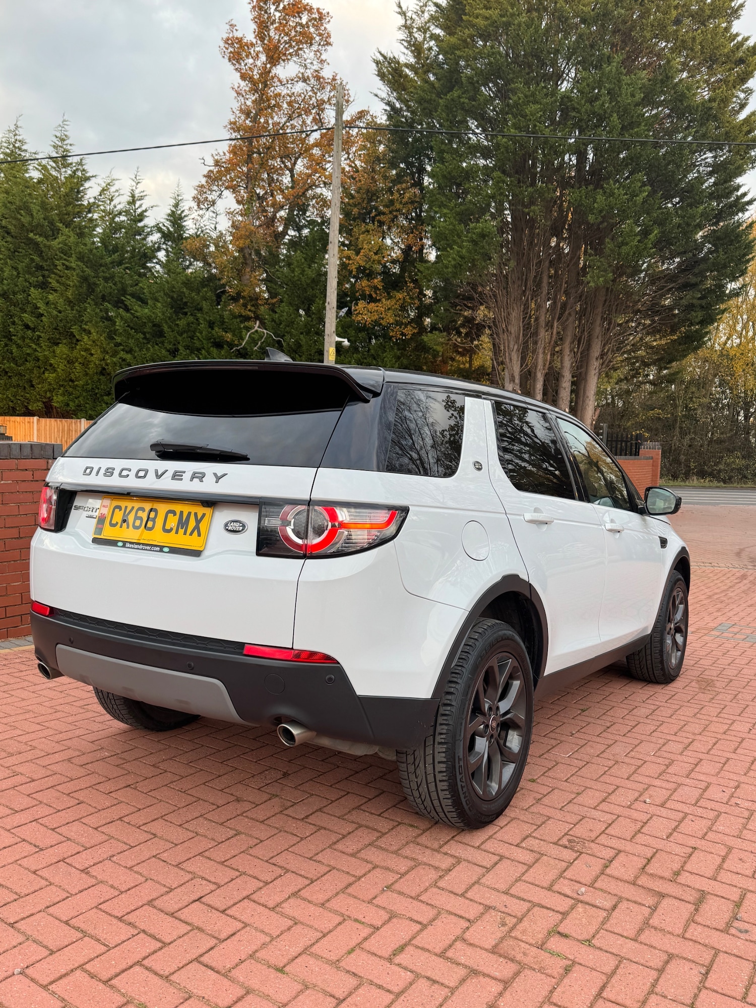Used Land Rover Discovery Sport 2018 for sale - 76518093: Photo 4