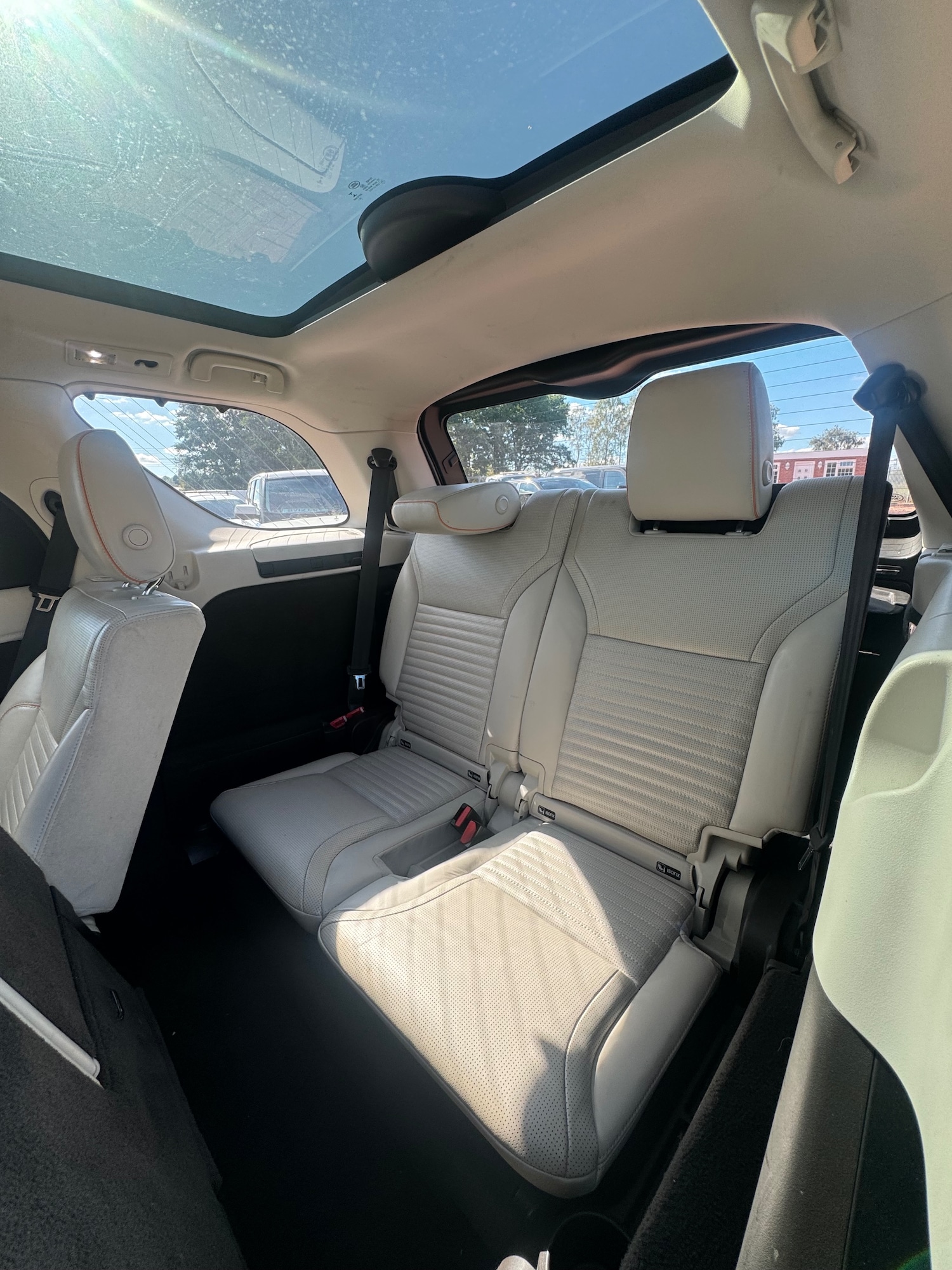 Used Land Rover Discovery 2017 for sale - 76058243: Photo 11