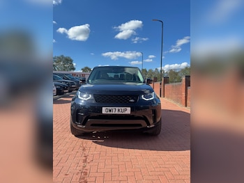 Used Land Rover Discovery 2017 for sale - 76058243: Photo