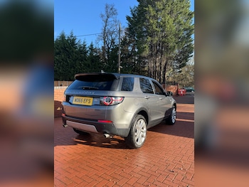 Used Land Rover Discovery Sport 2016 for sale - 76669214: Photo