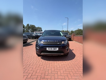 Used Land Rover Discovery Sport 2016 for sale - 78751055: Photo