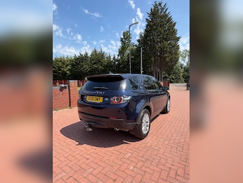 Used Land Rover Discovery Sport 2016 for sale - 78751055: Photo