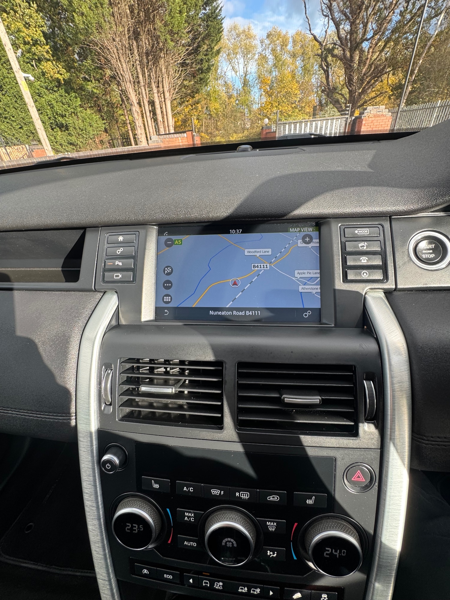 Used Land Rover Discovery Sport 2017 for sale - 76375423: Photo 14