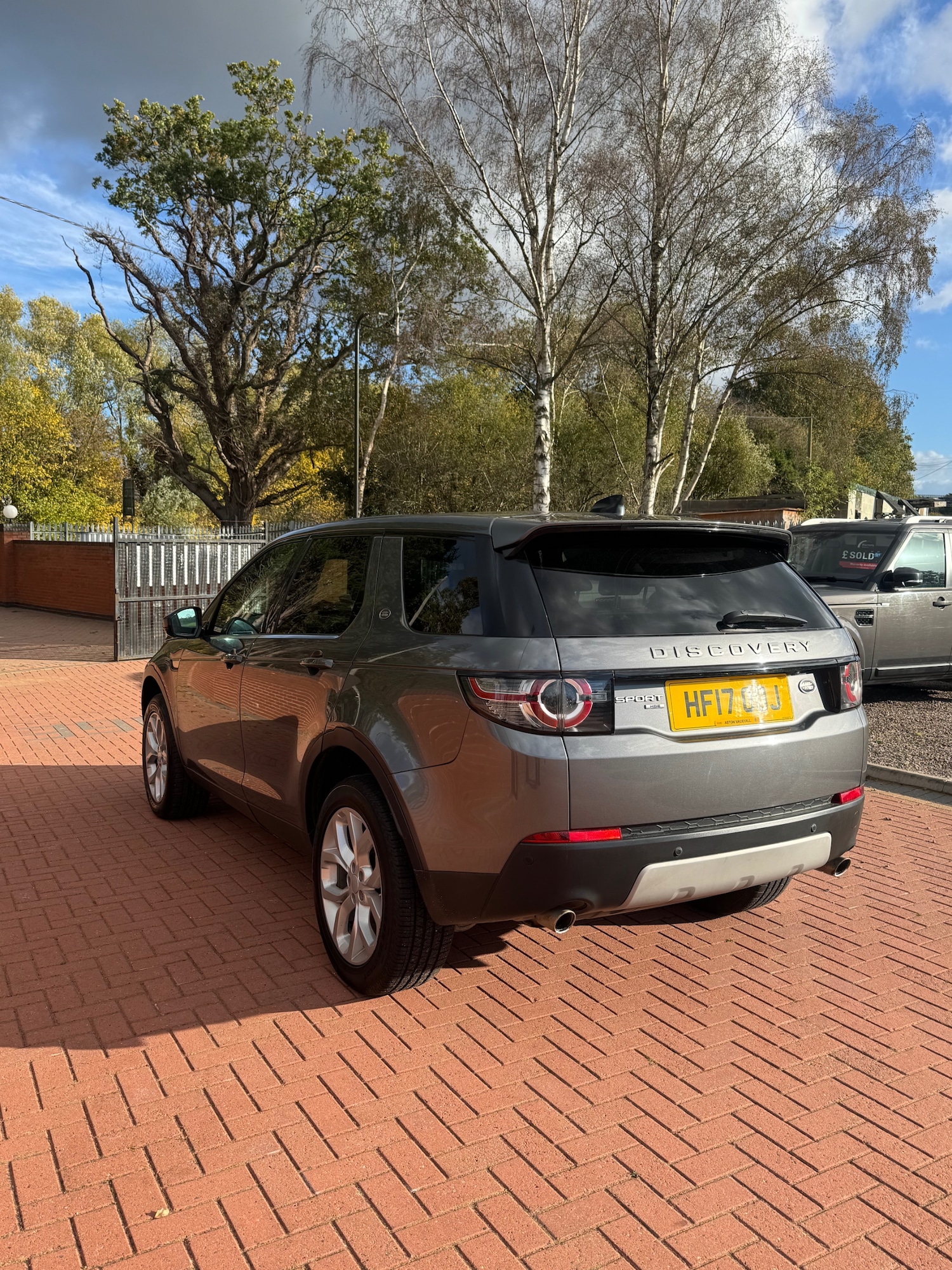 Used Land Rover Discovery Sport 2017 for sale - 76375423: Photo 6