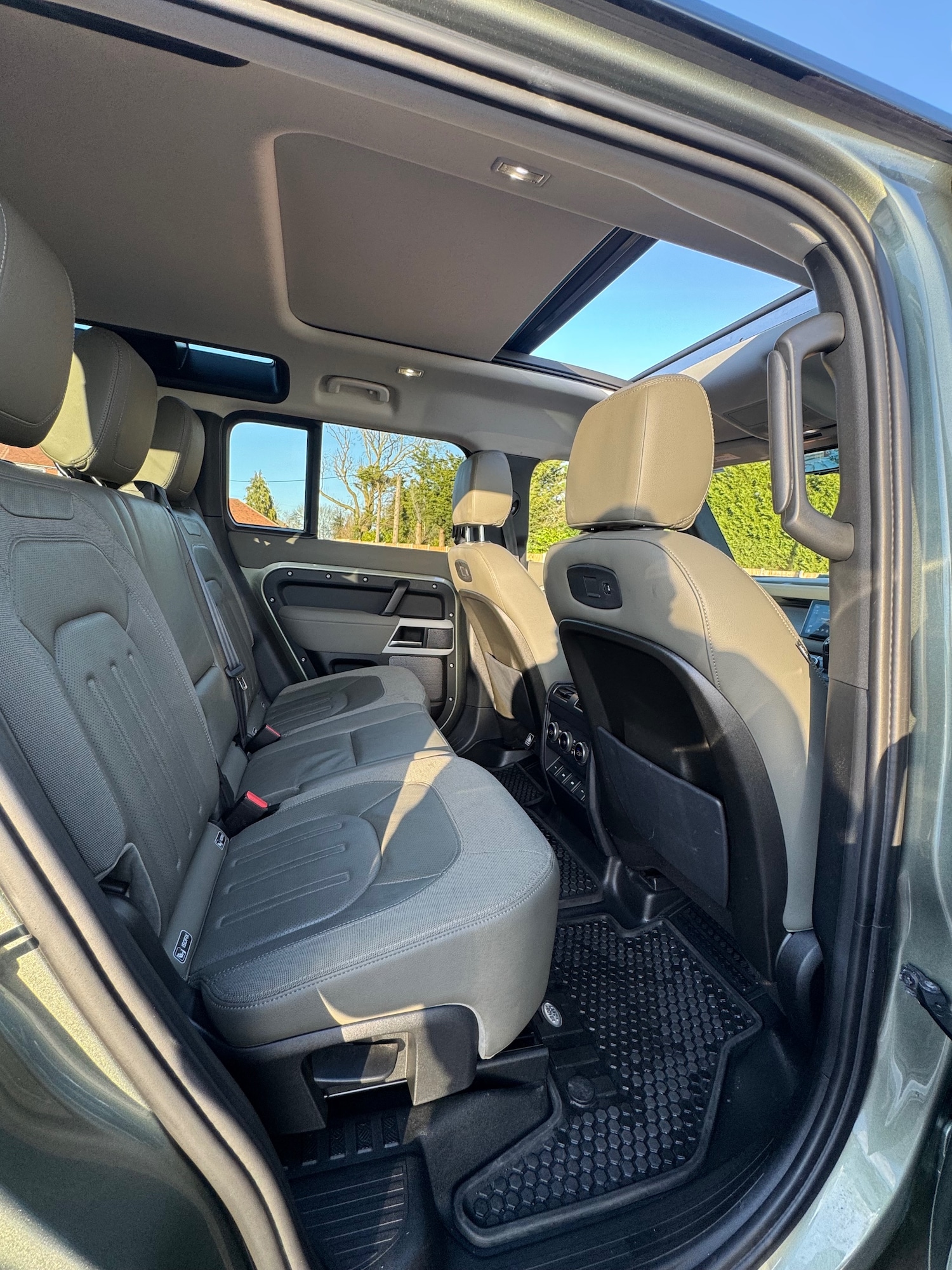 Used Land Rover Defender 2020 for sale - 77164854: Photo 10