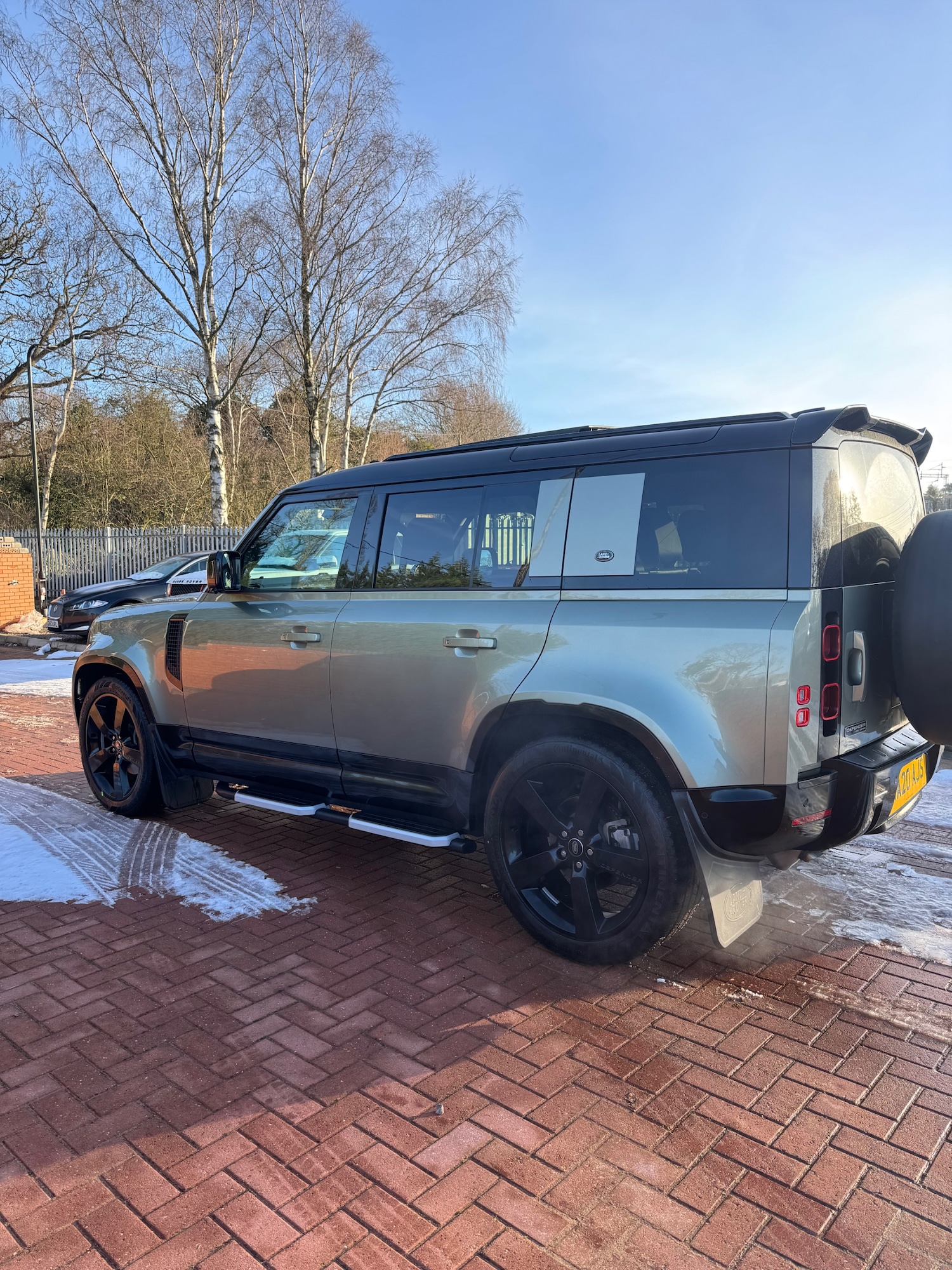 Used Land Rover Defender 2020 for sale - 77164854: Photo 4