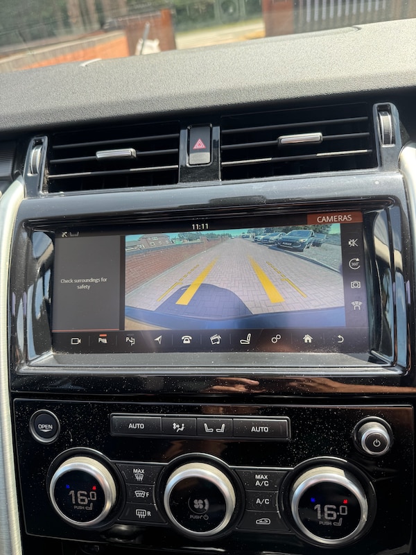 Used Land Rover Discovery 2017 for sale - 75702822: Photo 19